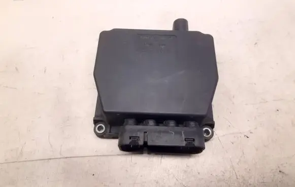 Volkswagen PASSAT B6 Vacuum valve 3C0906625 400434F