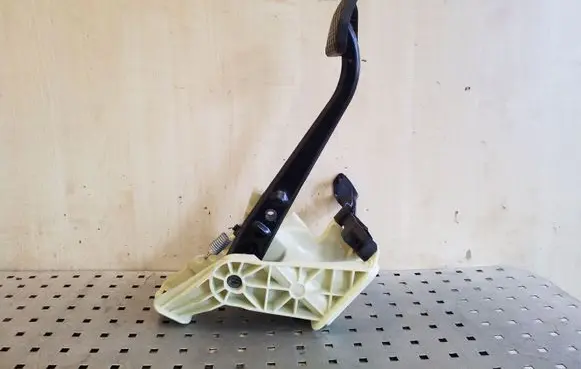 BMW 5 GT F07 Brake pedal 352111604212 35116782666