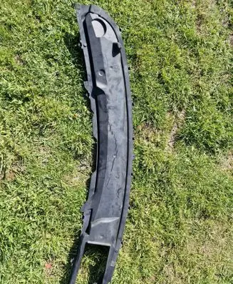 Mercedes-Benz R W251 Wiper trim A2518801105