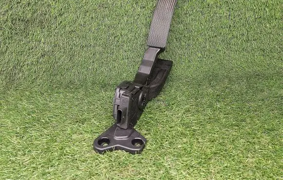 Mercedes-Benz GL X166 Accelerator throttle pedal A1663000004 6PV93396603