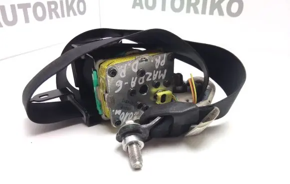 Mazda 6 Front seatbelt