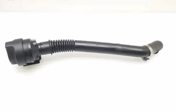 Mercedes-Benz Sprinter W906 Oil fill pipe A6510160329