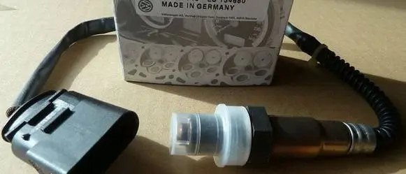 Audi A3 S3 8L Lambda probe sensor 06A906262BP