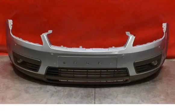 Ford Focus C-MAX Front bumper 