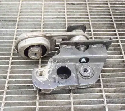 Renault Kadjar Gearbox mount 113604EA0A