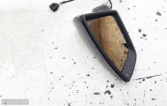 Seat Arona Front door electric wing mirror E9036684 E9026684 DEFEKT