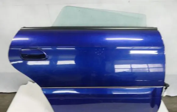 Subaru Outback Rear door