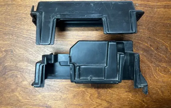 Renault Zoe Fuse box set 243824477R 243111628R