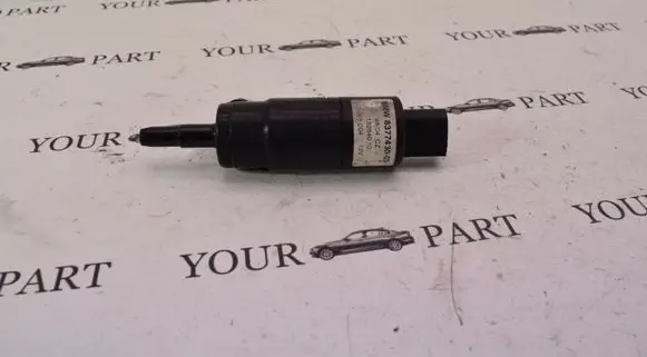 BMW 5 E60 E61 Windscreen/windshield washer pump 8377430