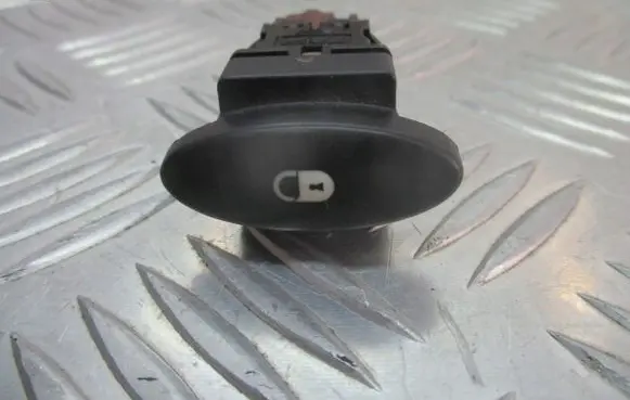 Citroen C5 Central locking switch button 