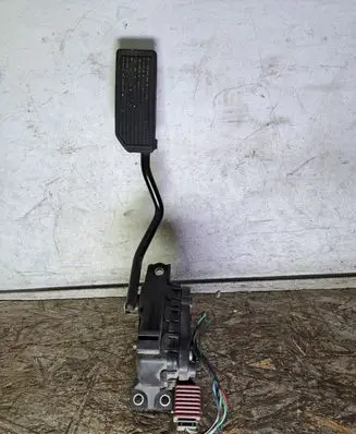 Nissan Primera Accelerator throttle pedal 18002AU410 6PV00862001