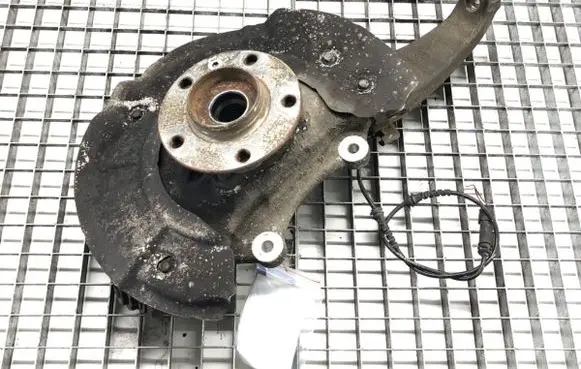BMW 5 F10 F11 Front wheel hub spindle knuckle