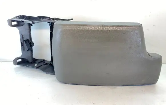 BMW 3 E90 E91 Armrest E116233221
