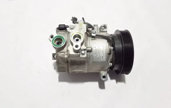 Volvo XC90 Air conditioning (A/C) compressor (pump) 30722087