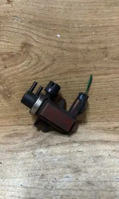 Volvo V50 Turbo solenoid valve 70096602 9650098380