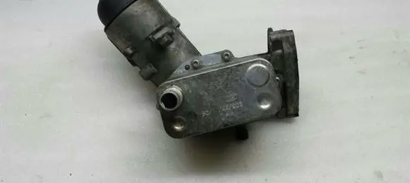 BMW 7 E65 E66 Oil filter mounting bracket 7788453