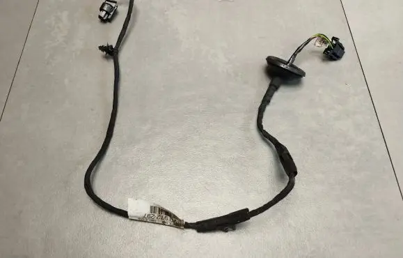 Skoda Superb B8 (3V) Front door wiring loom 3V0972297