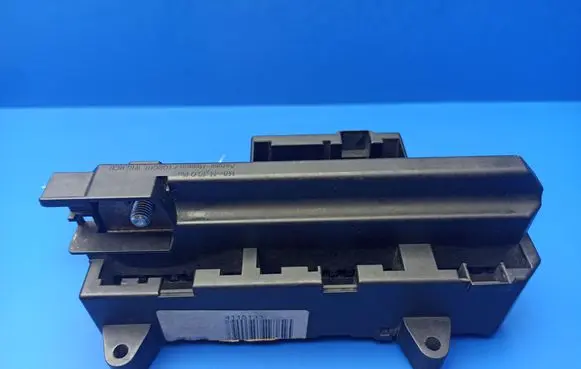 BMW 7 E65 E66 Fuse module 6900583 10688710 6113690058301
