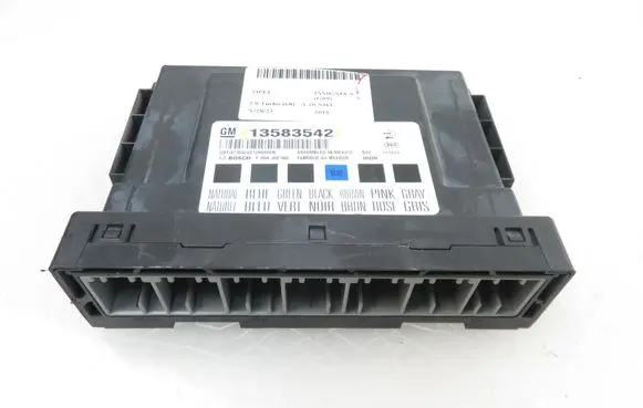 Opel Insignia A Central body control module 13583542