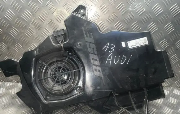 Audi A3 S3 8P Subwoofer speaker 8P3035382A 449081
