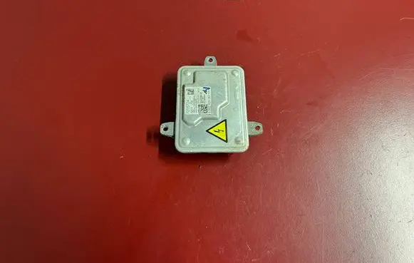 BMW X5 E70 Headlight ballast module Xenon 7255724 130732926301 10EEG090709