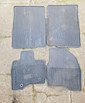 Ford Explorer V Car floor mat set FB537813086BBW BB5J7813086AAW BB5J7813107AAW