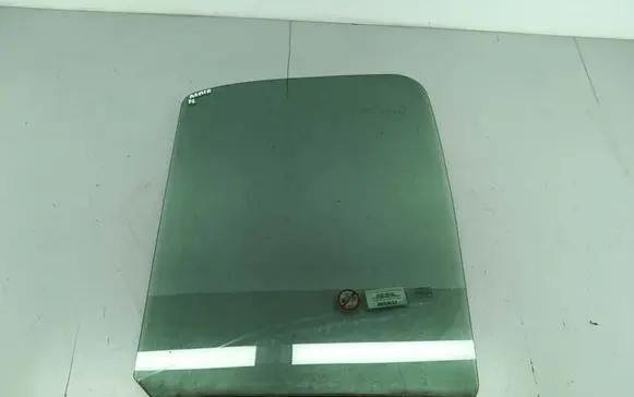 Renault Master II Front door window glass four-door 43R000464
