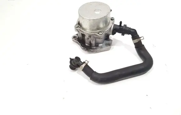 Nissan Note (E11) Vacuum pump 7006730301 8201005306