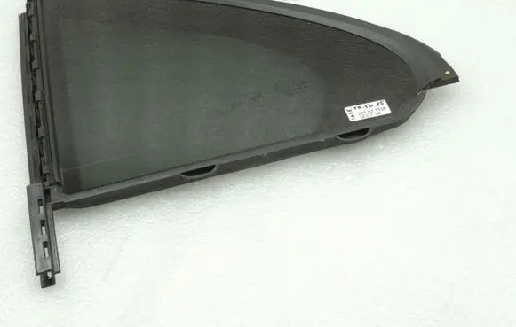 Mercedes-Benz C W205 Rear vent window glass A2057306100 2057306100