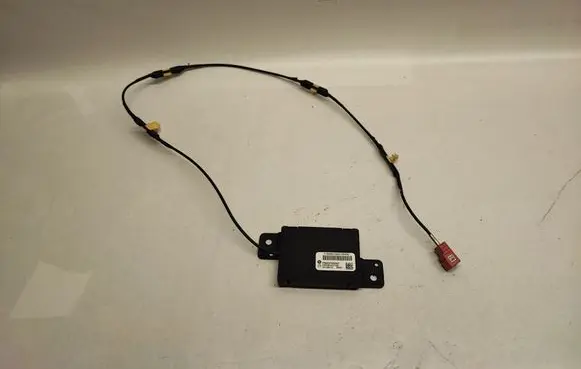 Dodge Charger Keyless system antenna 68067533AH P68067533AH