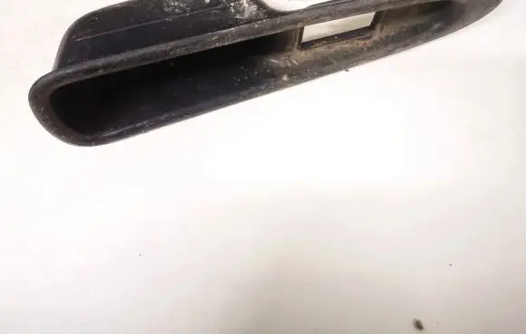Volvo S40, V40 Front door window switch trim 821424 821426