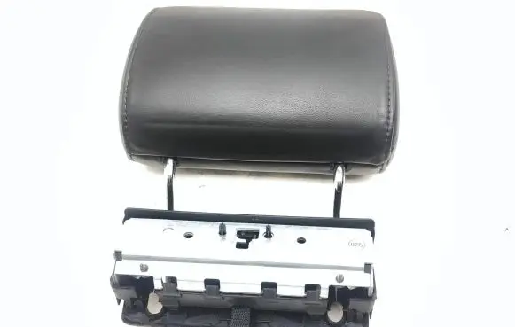 Audi Q7 4L Rear seat headrest 834072PA0
