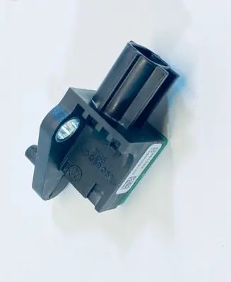 Volkswagen PASSAT B6 Airbag deployment crash/impact sensor 5N0959351