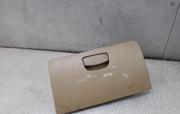 SsangYong Rexton Glove box lid/cover 7772008000