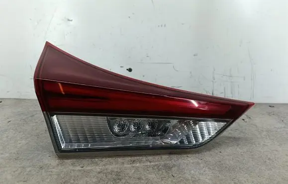 Toyota Auris E210 Tailgate rear/tail lights 02344