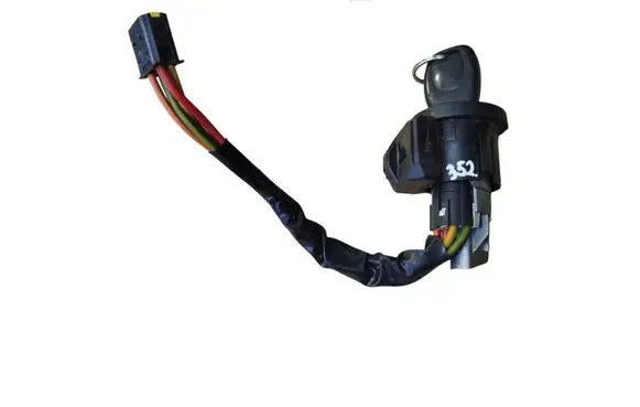 Renault Clio II Ignition lock 