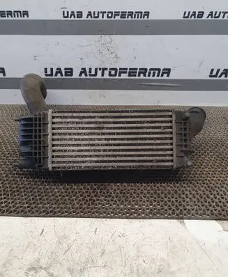 Citroen C5 Intercooler radiator 9657073480