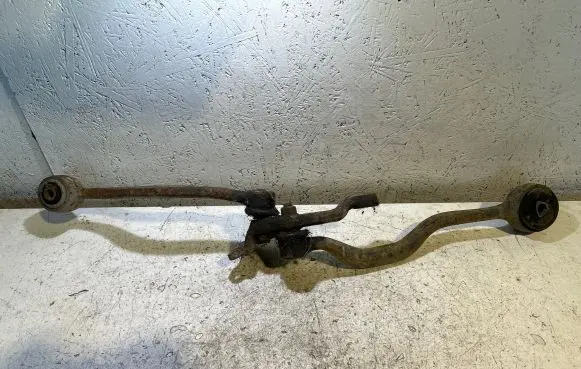 BMW 5 E28 Front lower control arm/wishbone
