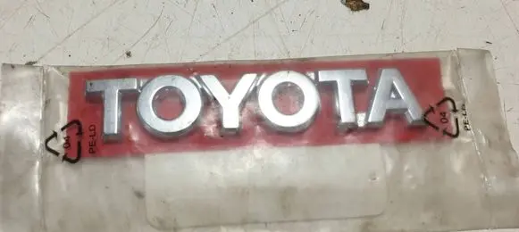 Toyota Yaris Manufacturers badge/model letters 754460D010
