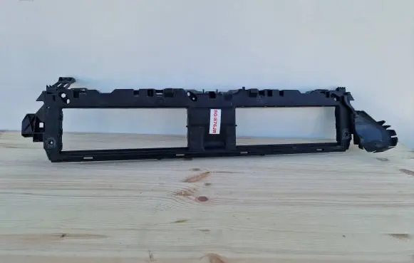 Audi A4 S4 B9 Other engine bay part 8W0807771