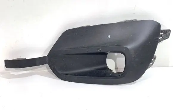 Toyota ProAce City Front bumper lower grill 9816778580