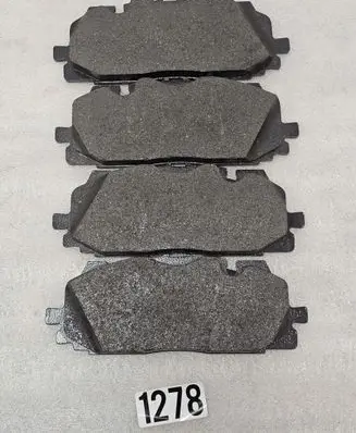 Audi Q7 4M Brake pads (front) 4M0698151H