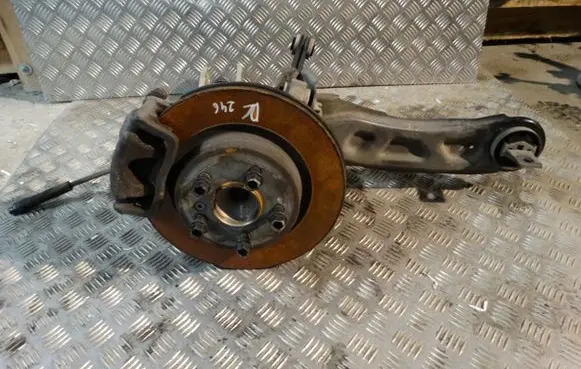 Mercedes-Benz B W246 W242 Rear wheel hub