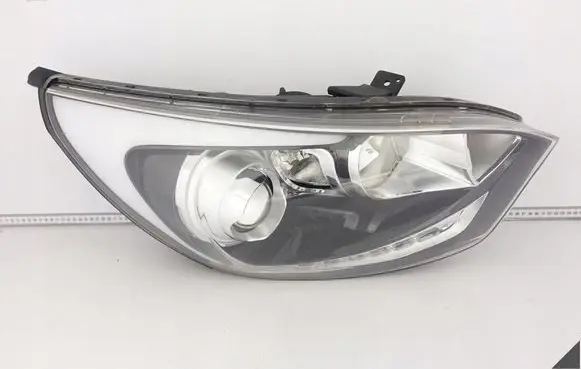 Hyundai ix20 Headlight/headlamp 92102