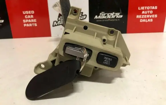 Volvo XC70 Ignition lock D30724528 30724528