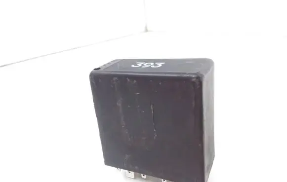 Audi A6 S6 C5 4B Light relay 4B0919471A 5KG00656805 393