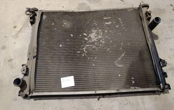 Coolant radiator