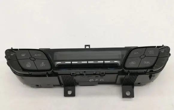 Toyota C-HR I Interior fan control switch 