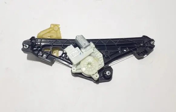 Renault Captur II Rear window lifting mechanism without motor 827216497R