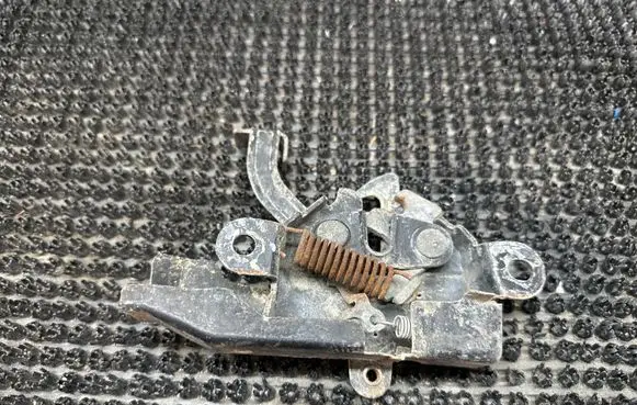 Toyota Camry Engine bonnet/hood lock/catch